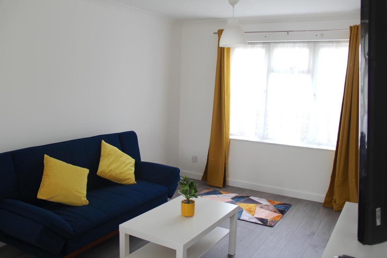 Coolfin House-Close To Excel, Contractors, Relocators, Paid Parking Villa Londra Dış mekan fotoğraf